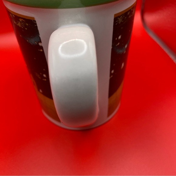 Santa Claud large Mug, 12 oz, NWOT - Picture 2 of 4